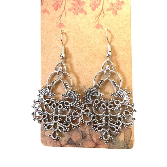 Vintage Style Drop Silver Tone Hoop Earrings - Picture 3 of 4